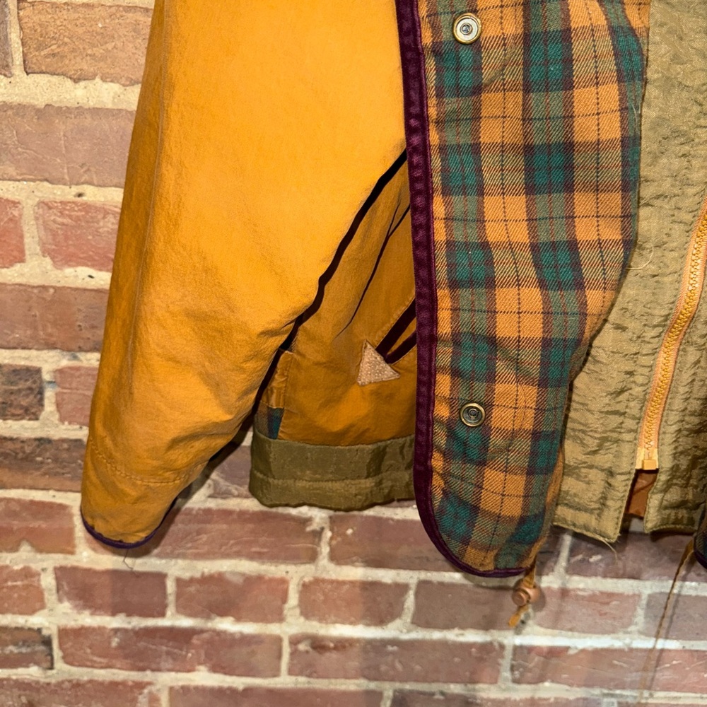 Men's Vintage Mustard Jacket with Plaid Lining - Picture 4 of 10